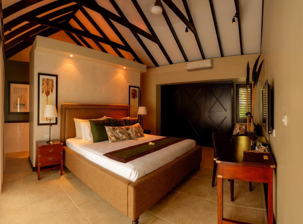 Warwick Le Lagon Resort & Spa, Vanuatu Πορτ Βίλα Εξωτερικό φωτογραφία